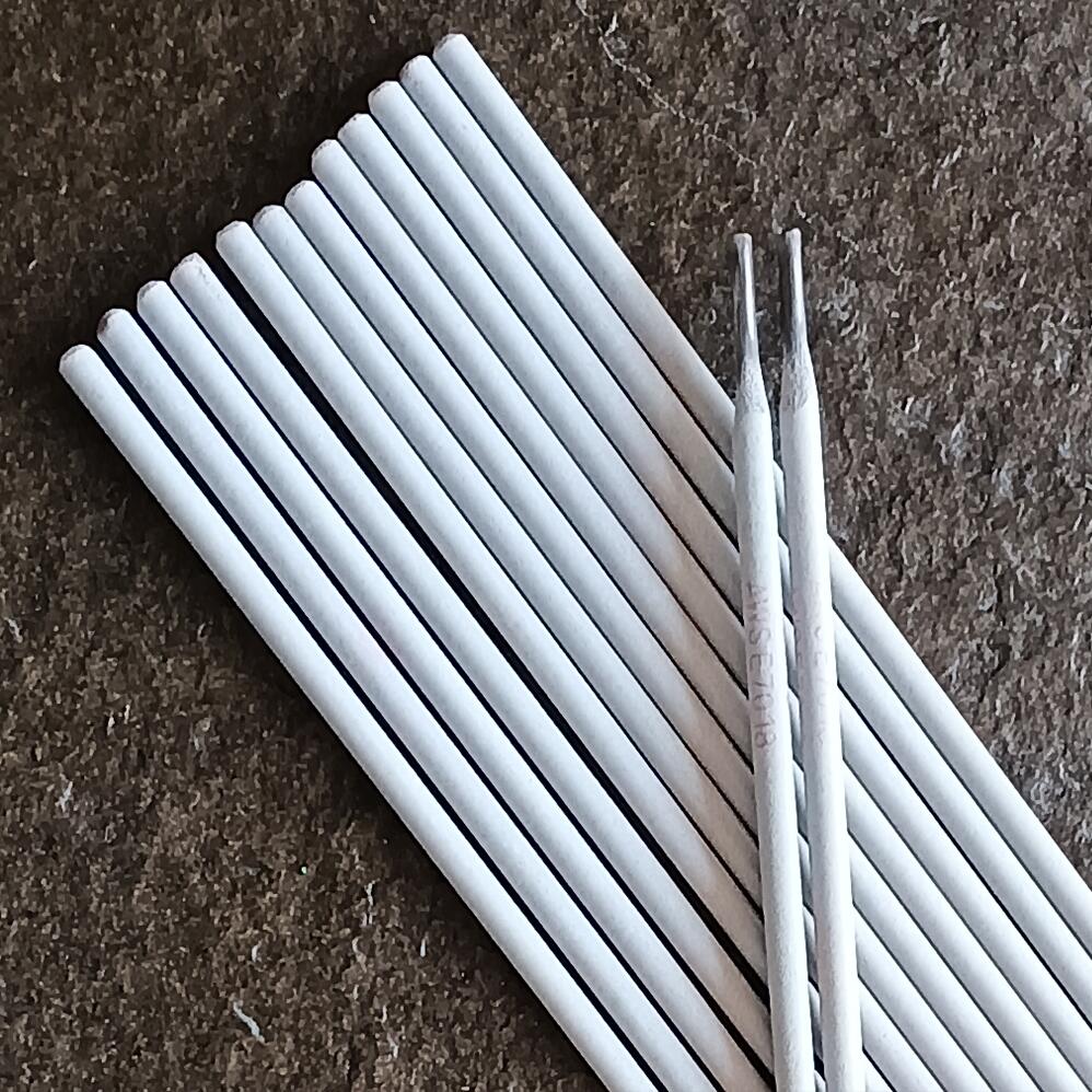 Arc welding electrodes AWS E7024