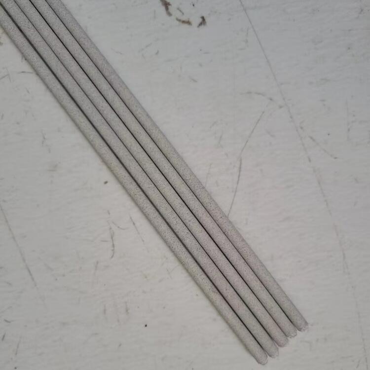 Arc welding electrodes AWS E7024